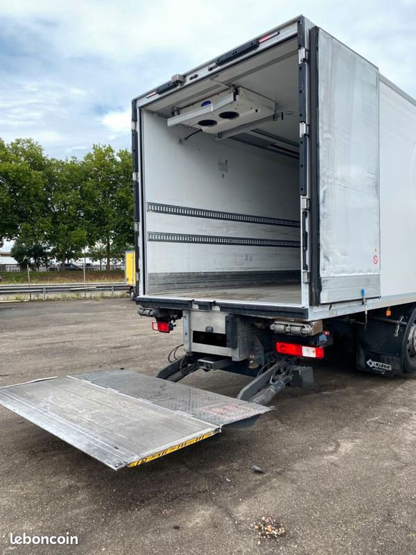 Camion frigorifique d’occasion : comment faire le bon choix pour votre activité ?