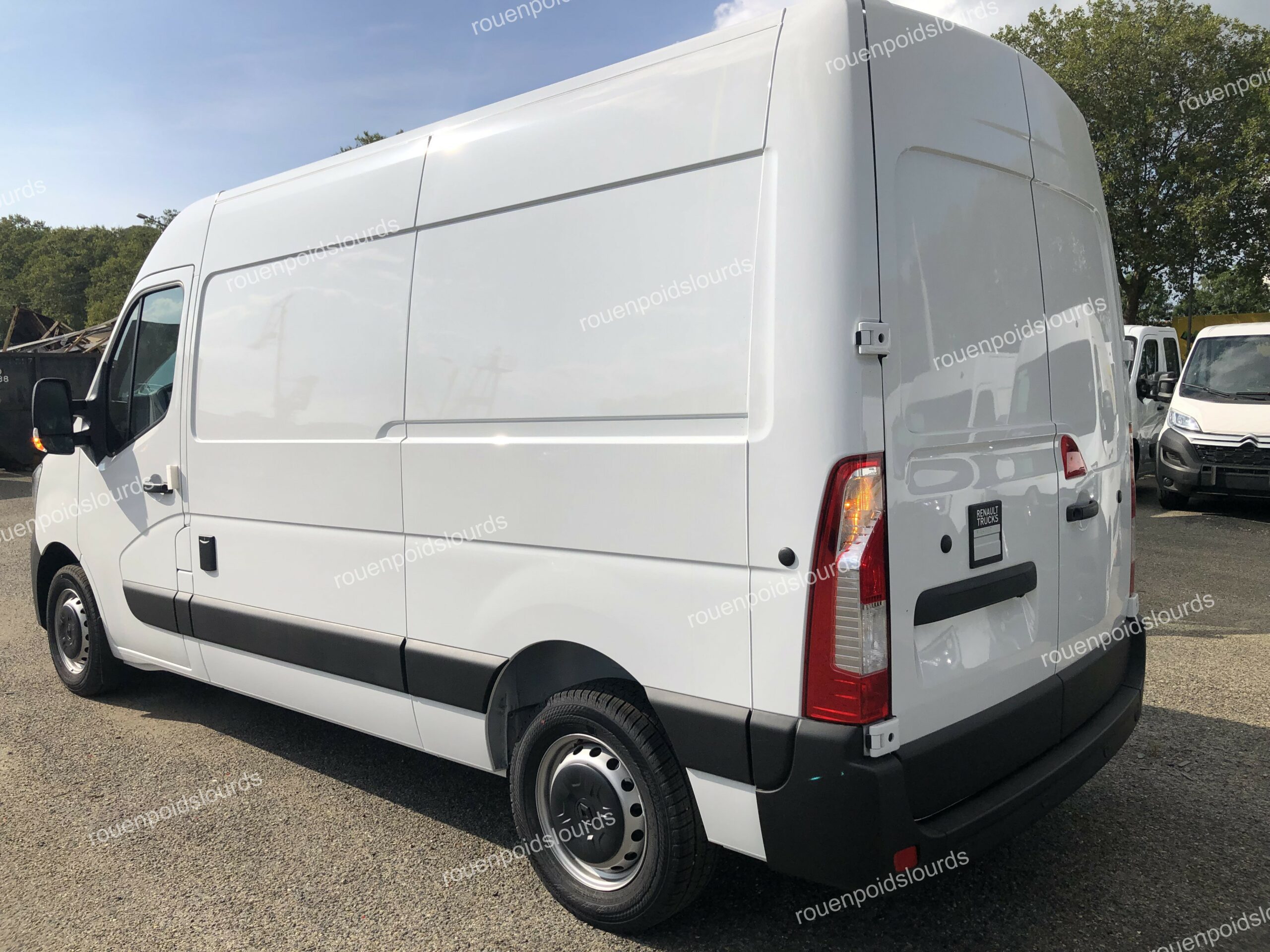 Renault Master 3 fourgon L2H2 frigorifique – Image 6