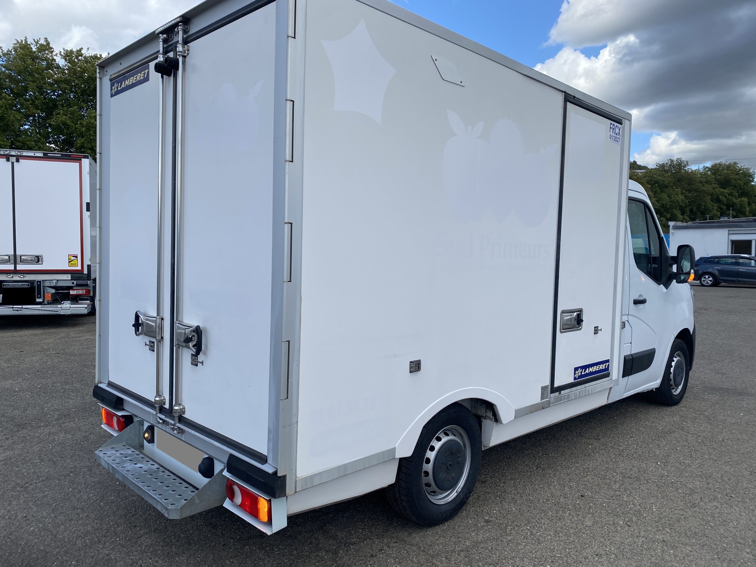 Renault Master 150 dci caisse frigorifique – Image 6